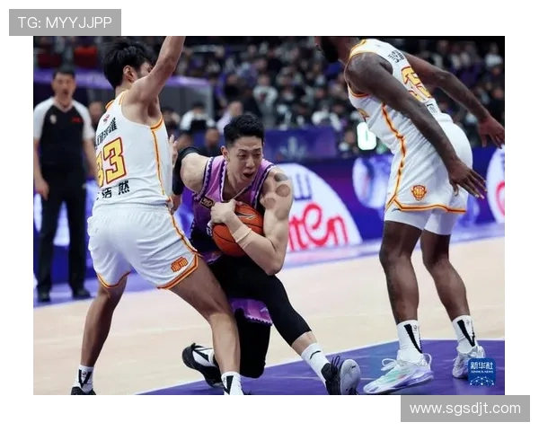 CBA北京队与北控队2018年激烈对决回顾与精彩瞬间分析